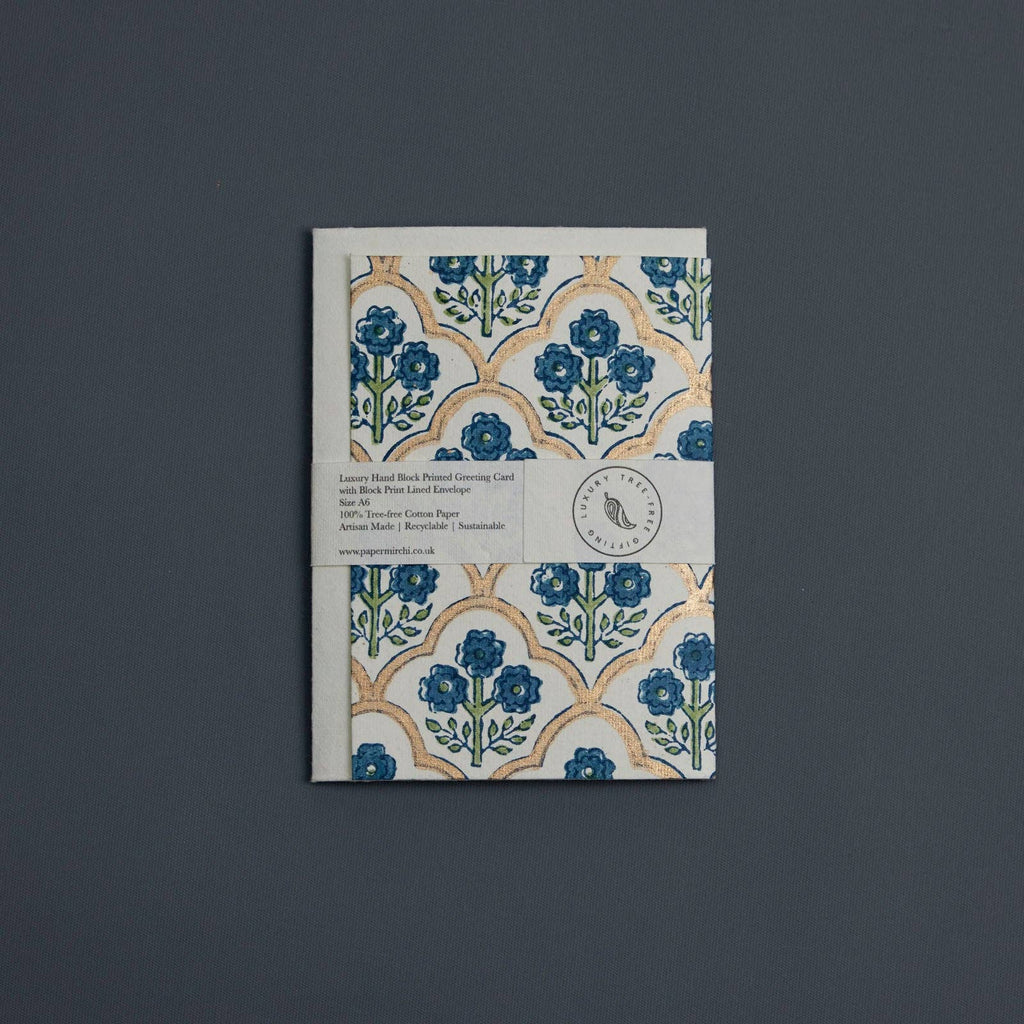 Carte fleurie – Treillage de fleurs bleues indigo