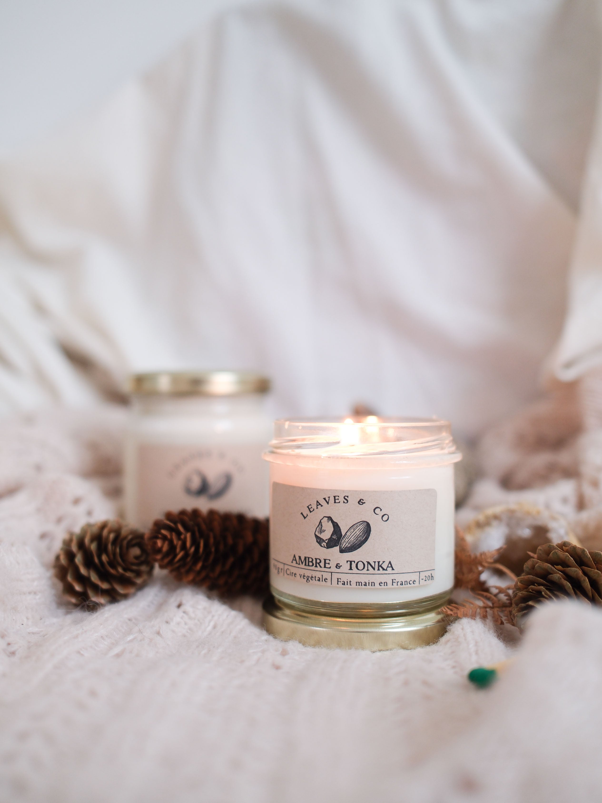 Bougie parfumée artisanale cire végétale - Ambre & Tonka