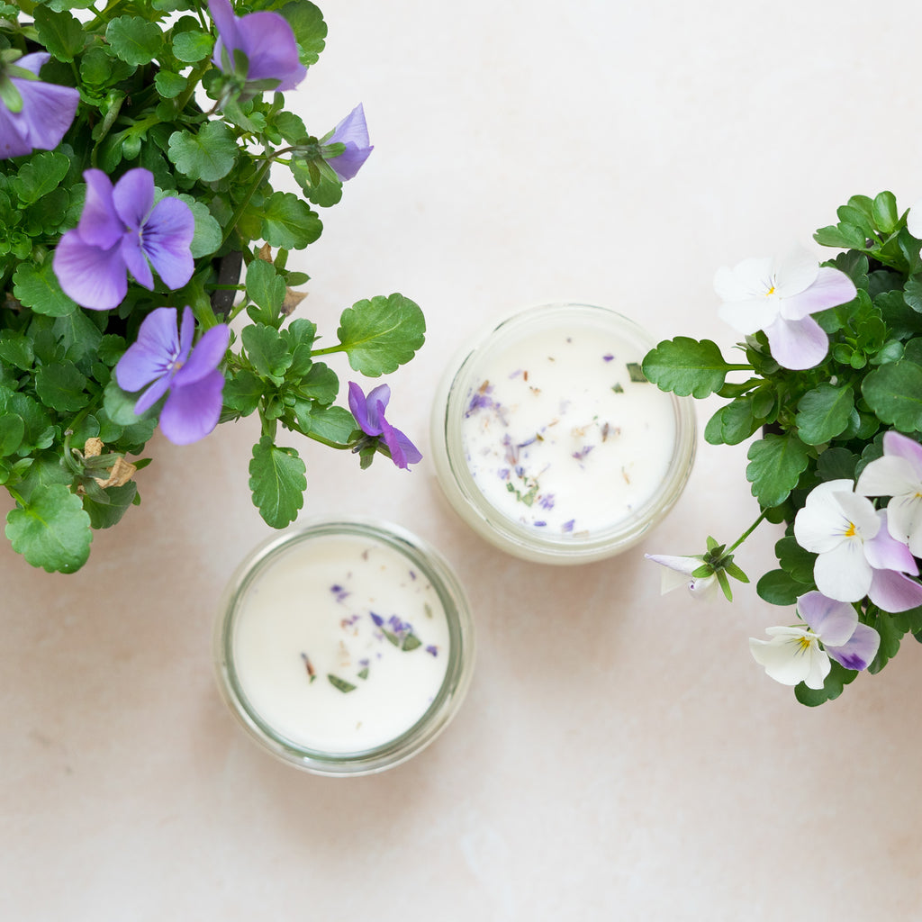 Bougie parfumée artisanale cire végétale - Violette