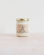 Handmade Soy Wax Scented Candle - Walnut & Honey