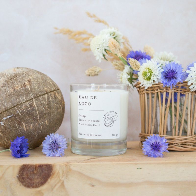 Bougie parfumée artisanale cire végétale - Eau de coco