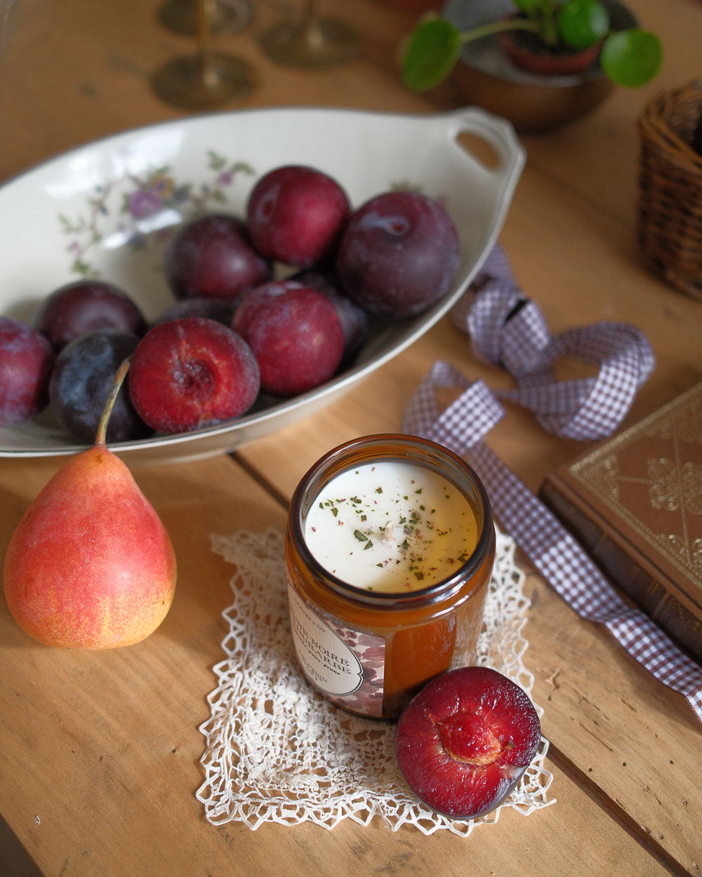 Bougie Prune noire & Rhubarbe
