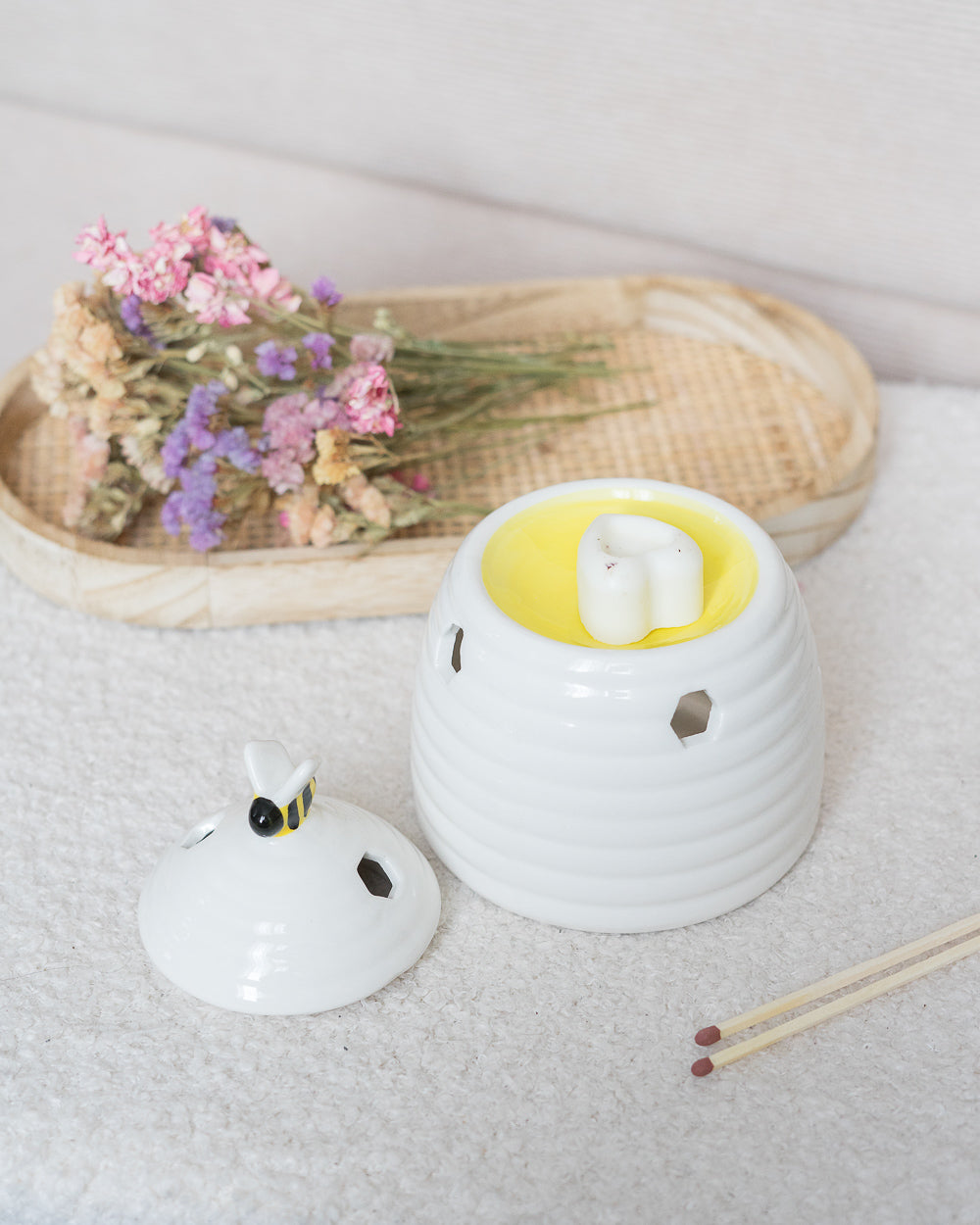 Daisy fragrance burner