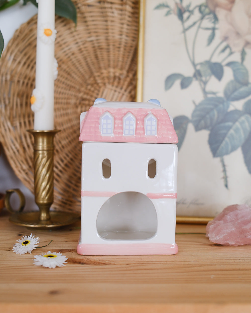 Pastel house fragrance burner