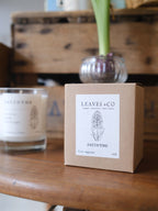 Handcrafted scented candle with vegetable wax - Hyacinth