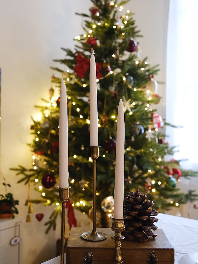 Lot de chandelles blanches artisanales